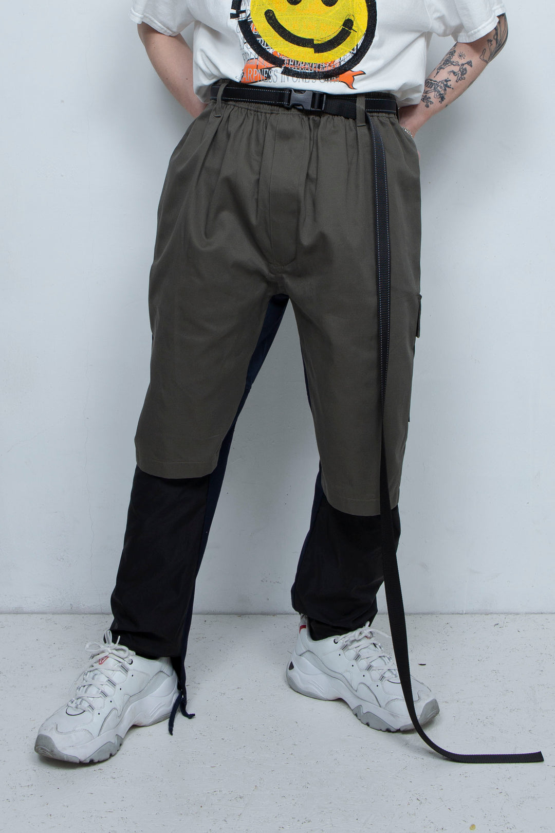 REMILHALF-CAEGO-FRONT KHAKI