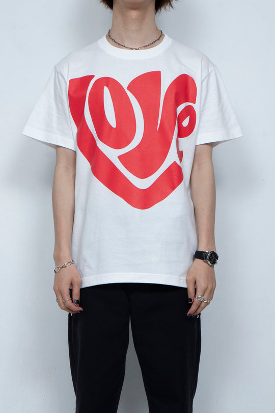 LOVE  TEE