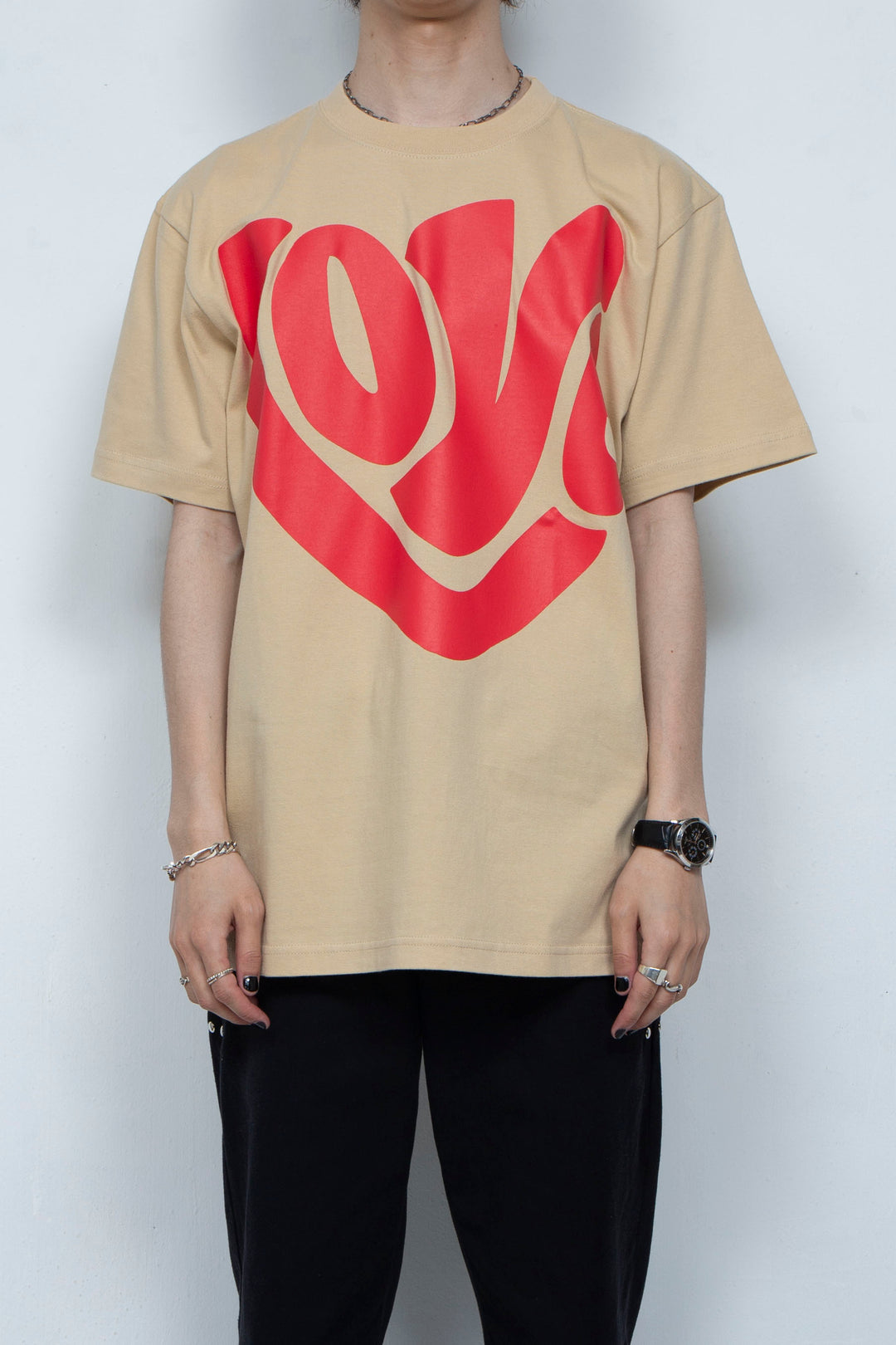LOVE  TEE