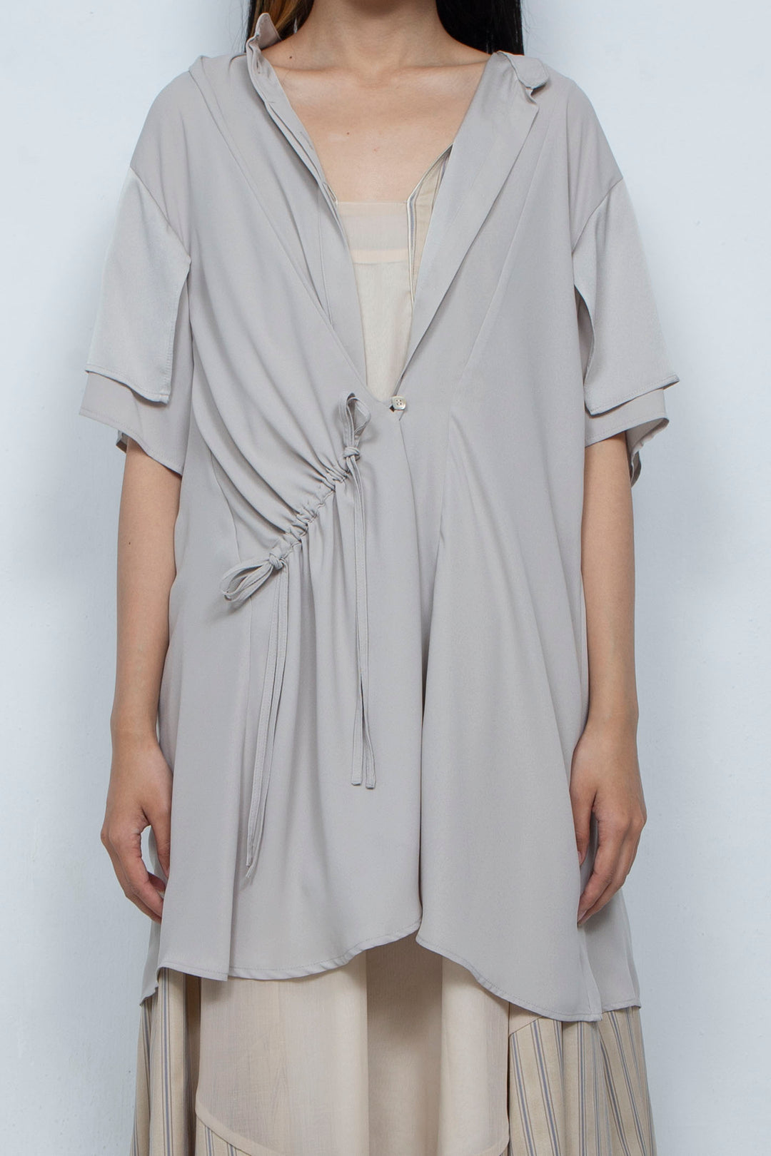 hanging hem shirt