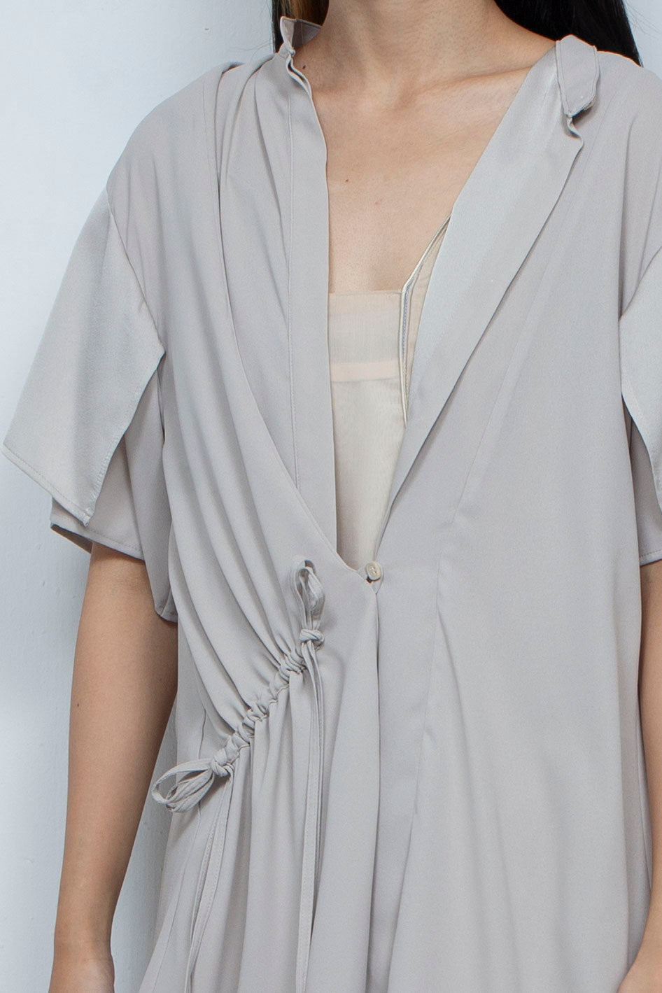 hanging hem shirt