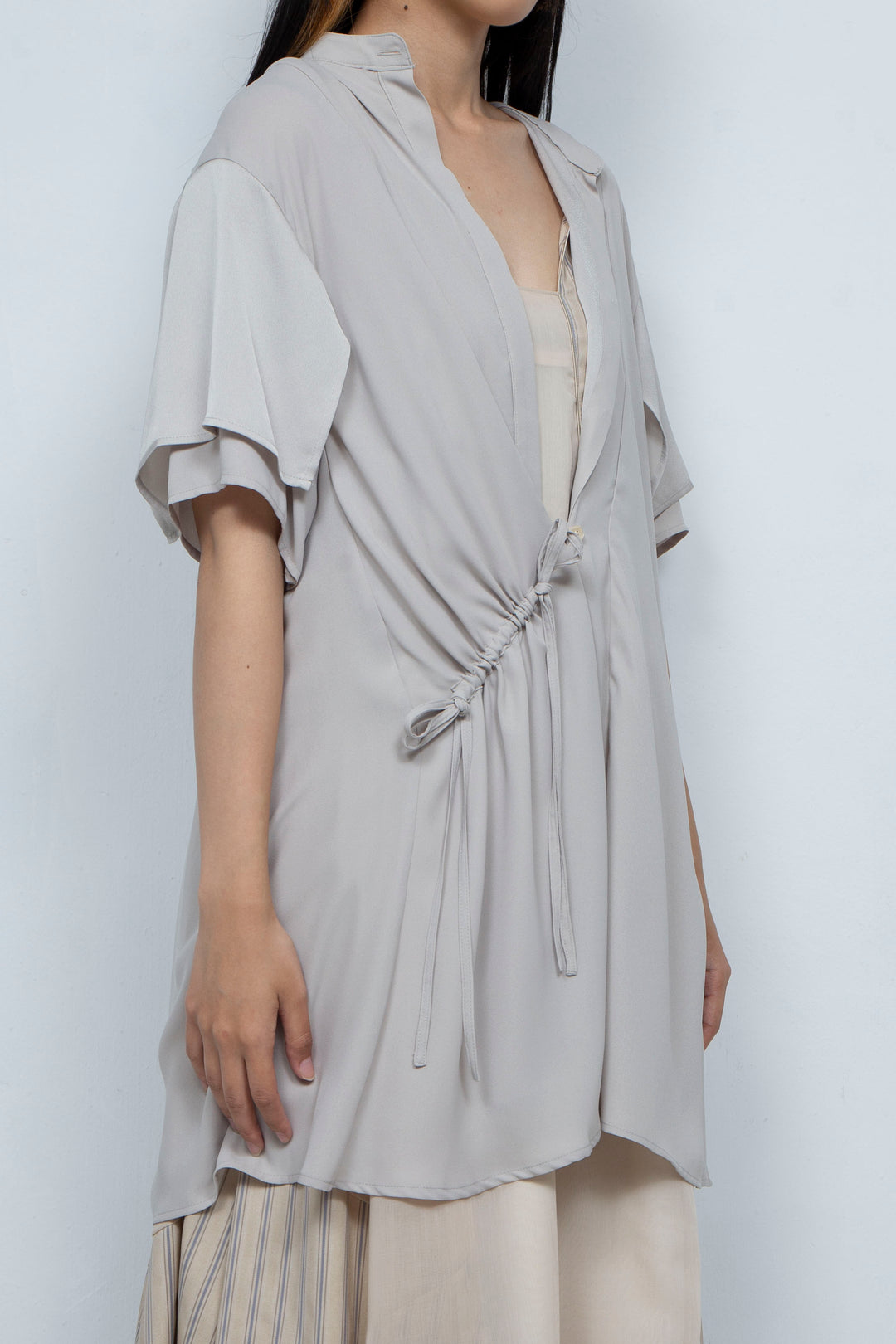 hanging hem shirt