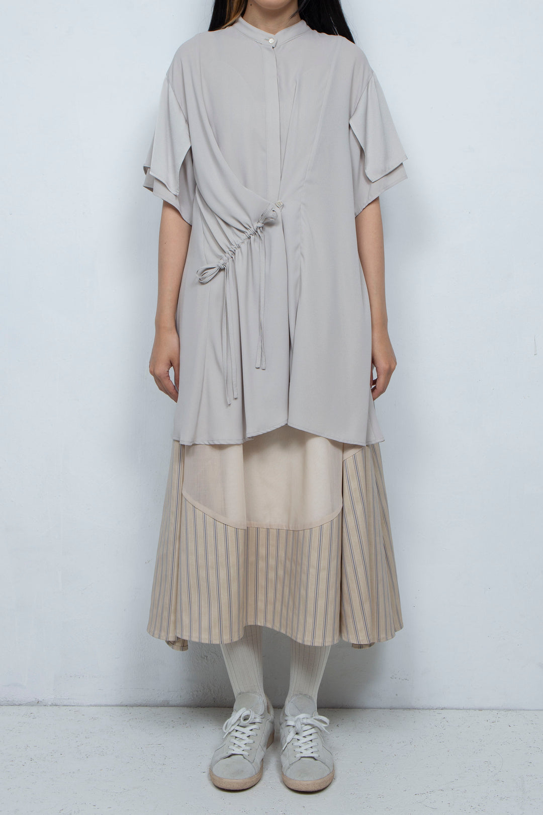 hanging hem shirt