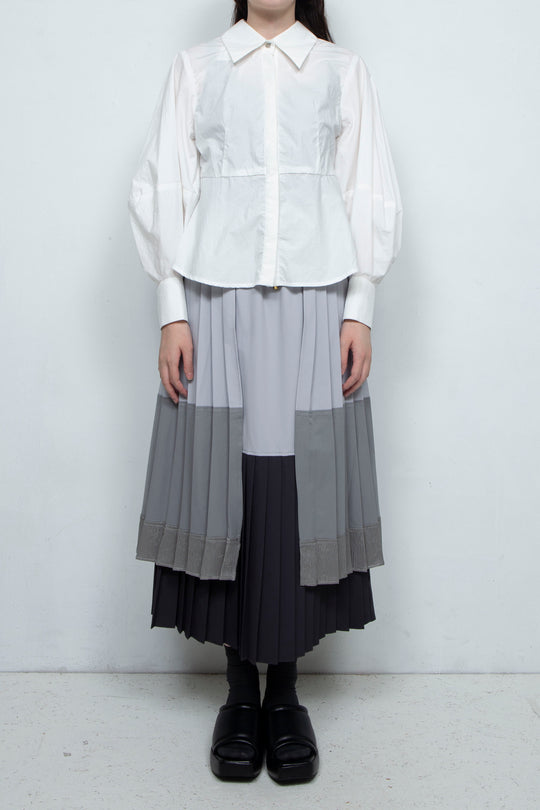 Volume sleeve blouse
