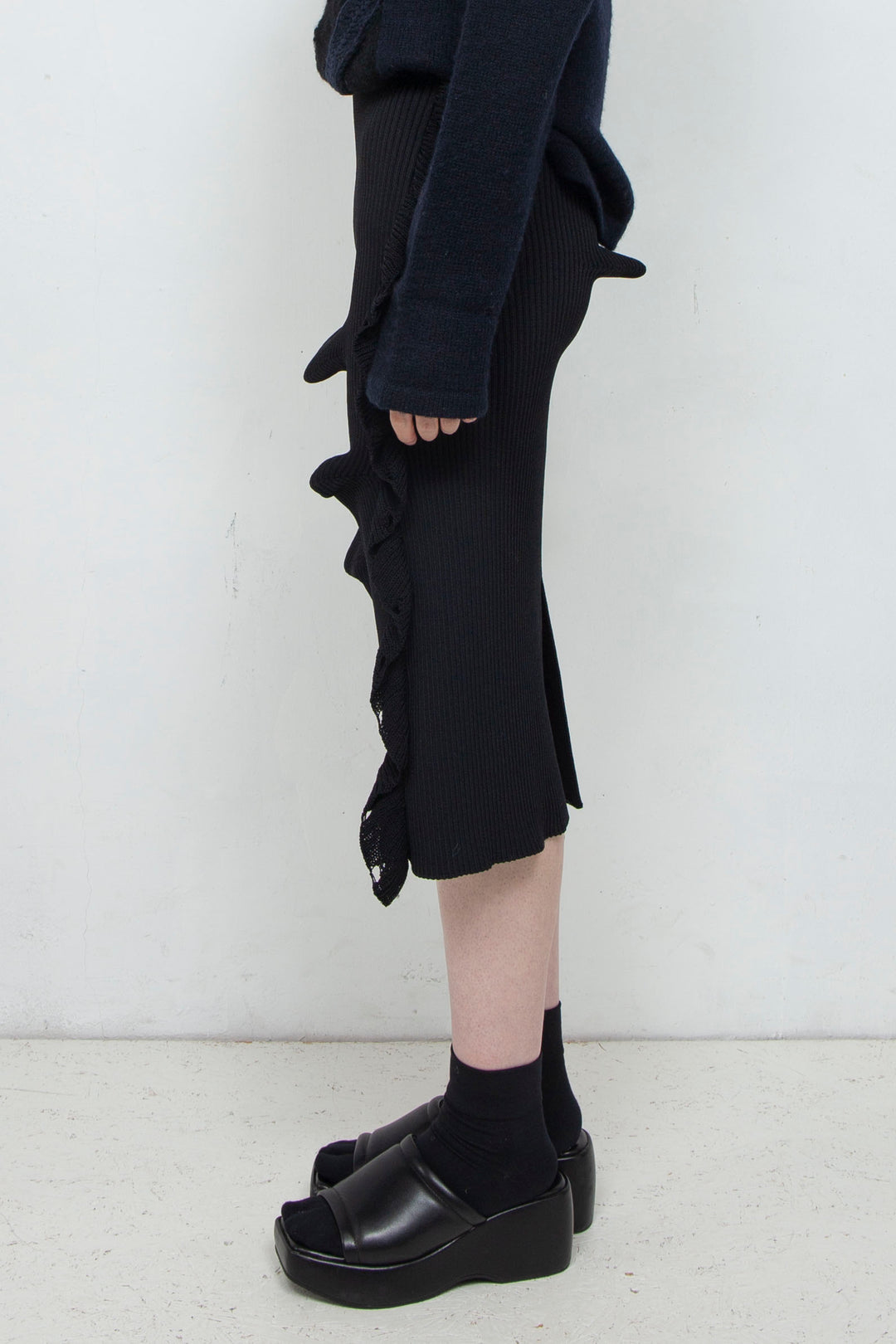 Deformed Skirt Black