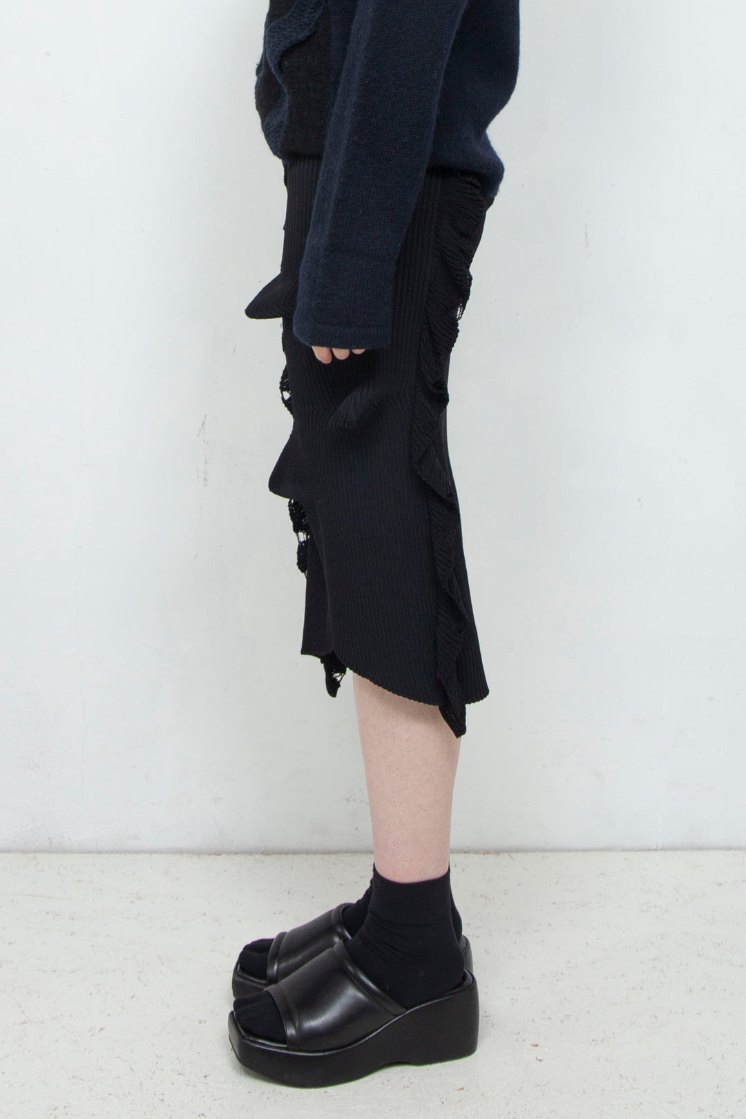 Deformed Skirt Black
