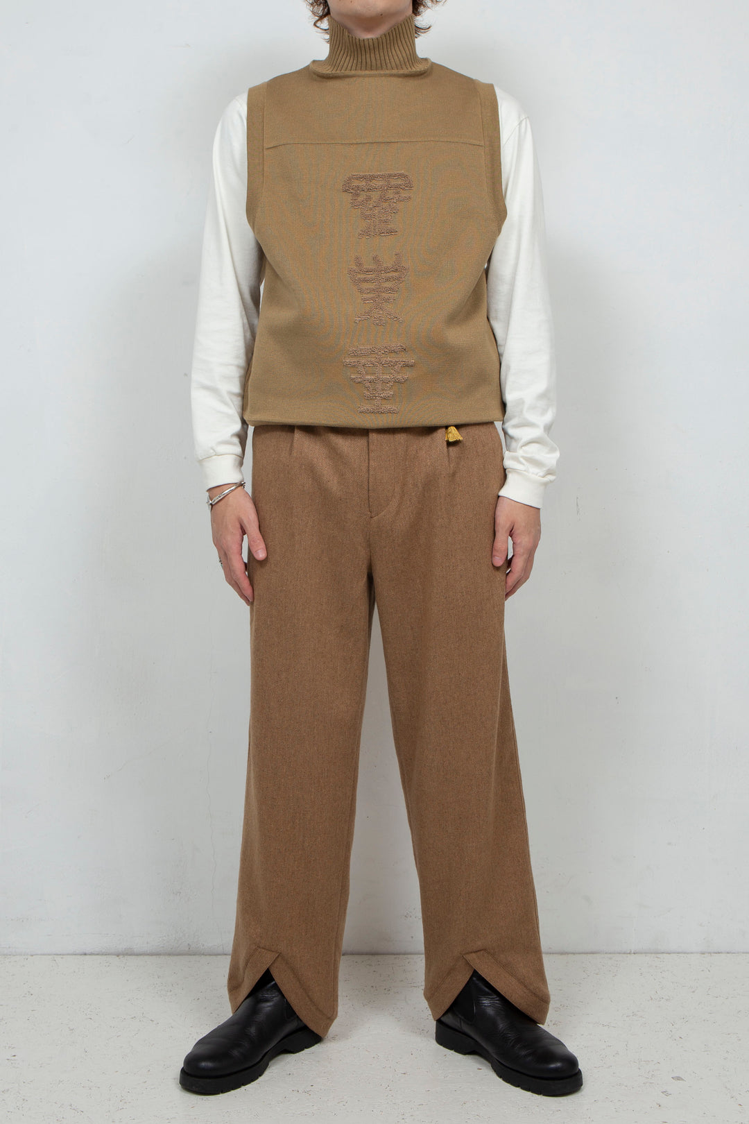 Kakeziku Vest Beige
