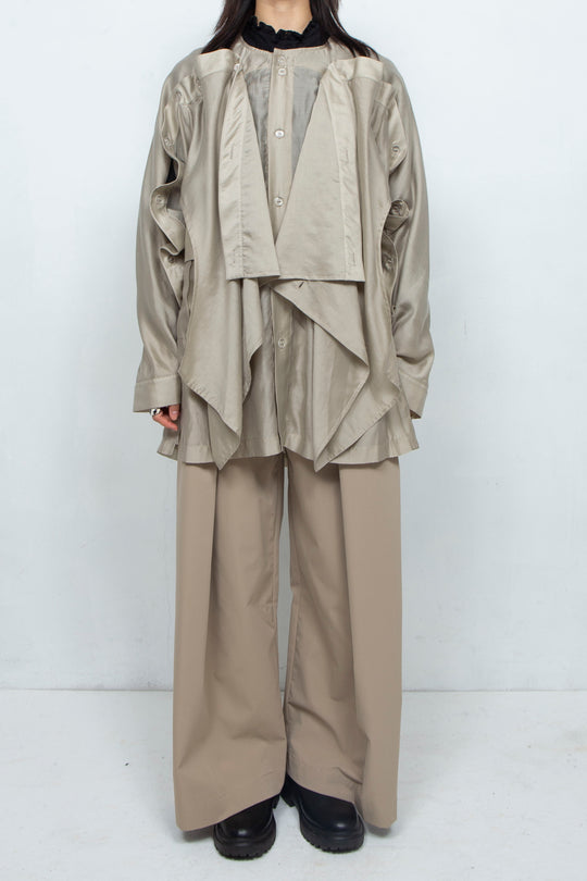 2 tuck wide pants