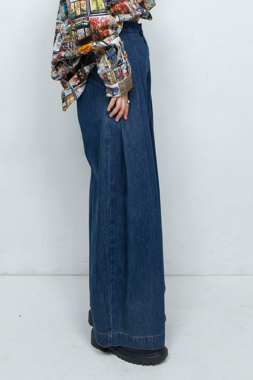 Denim pants