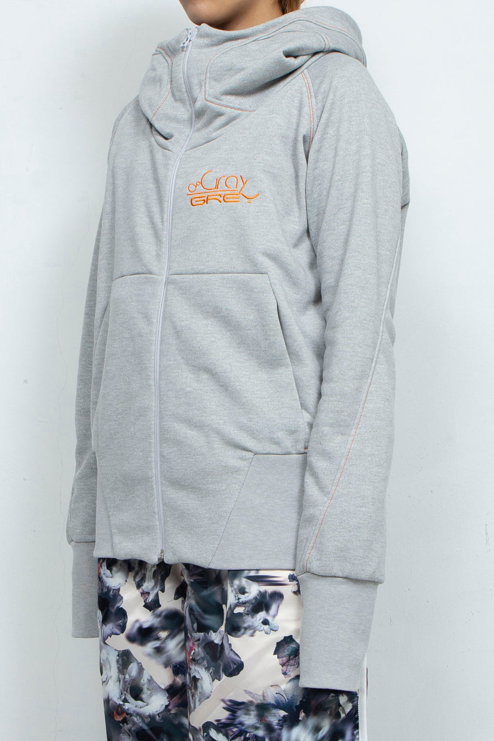 ムーンハイネックパーカー Grey