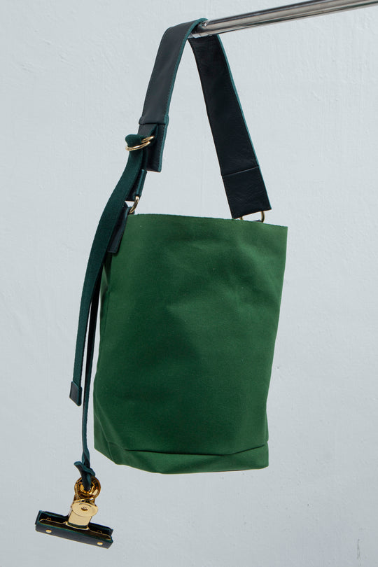 CLIP Bucket SS