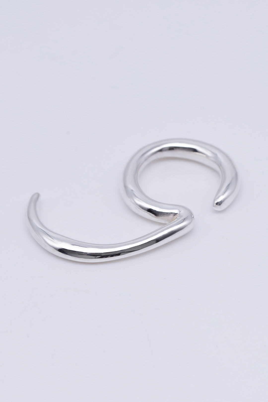 Si si / EAR CUFF