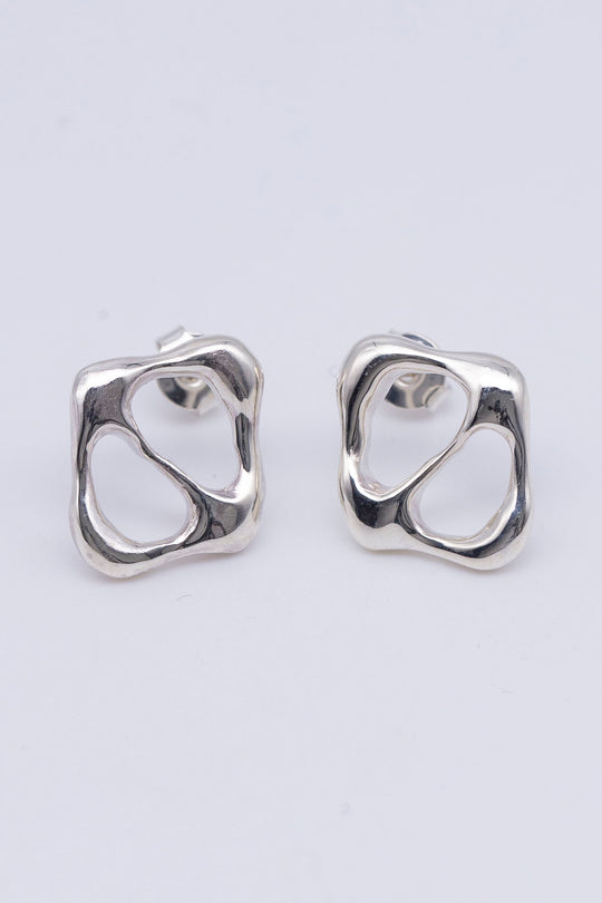 Water droplets P / PIERCE