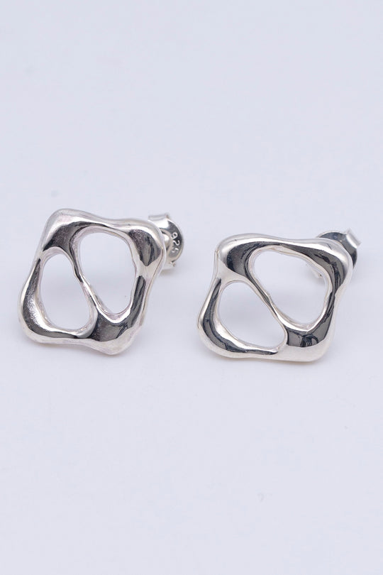Water droplets P / PIERCE