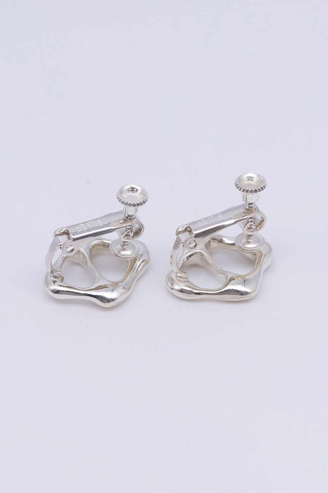 Water droplets E / EARRING