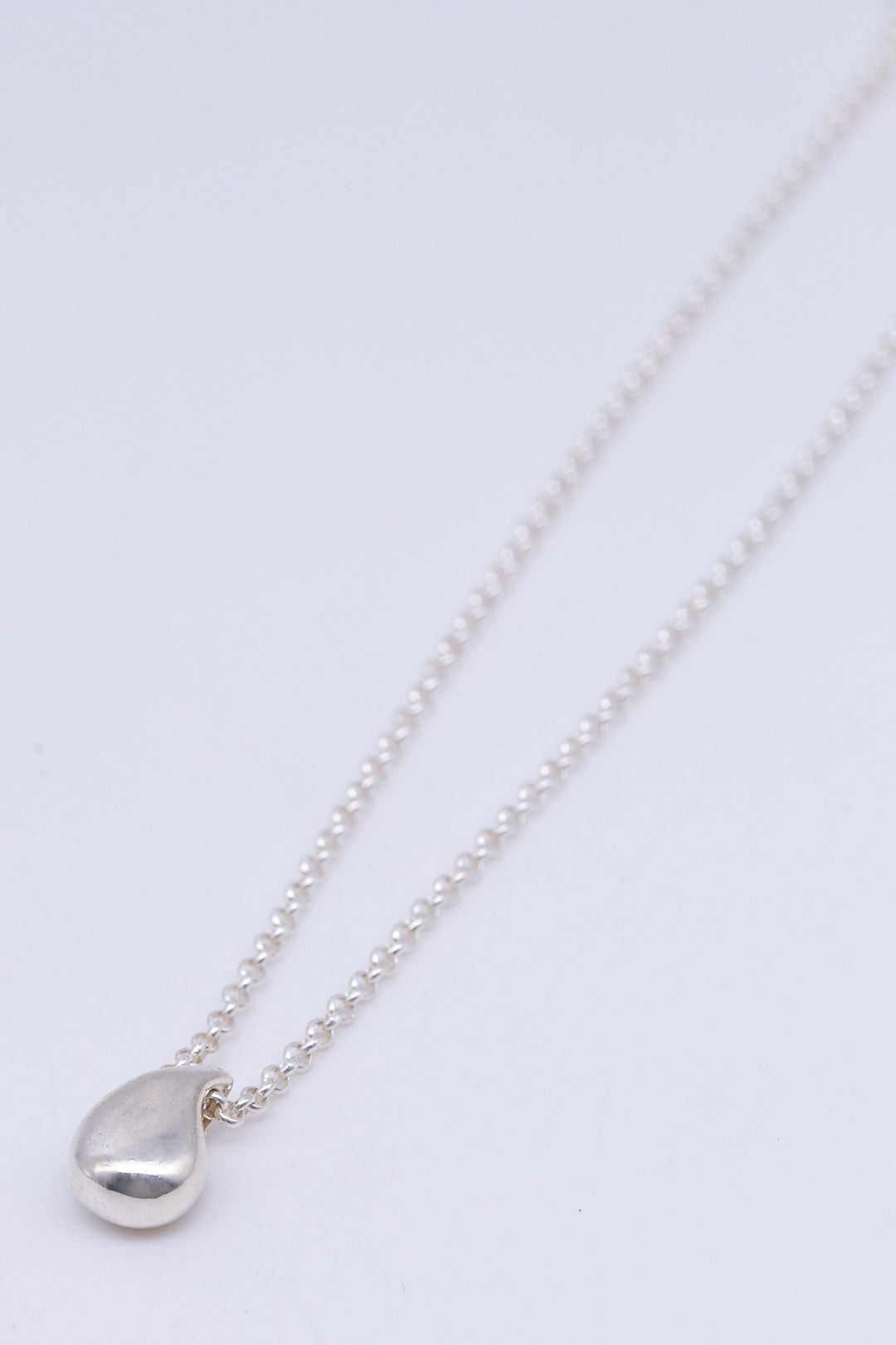 Drop N / NECKLACE
