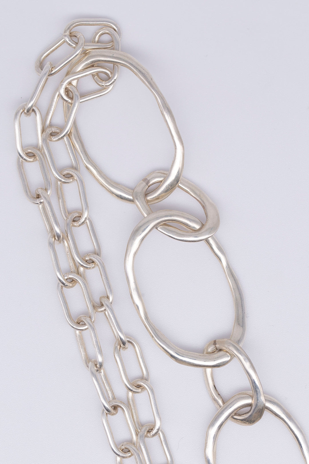 Oval N / NECKLACE