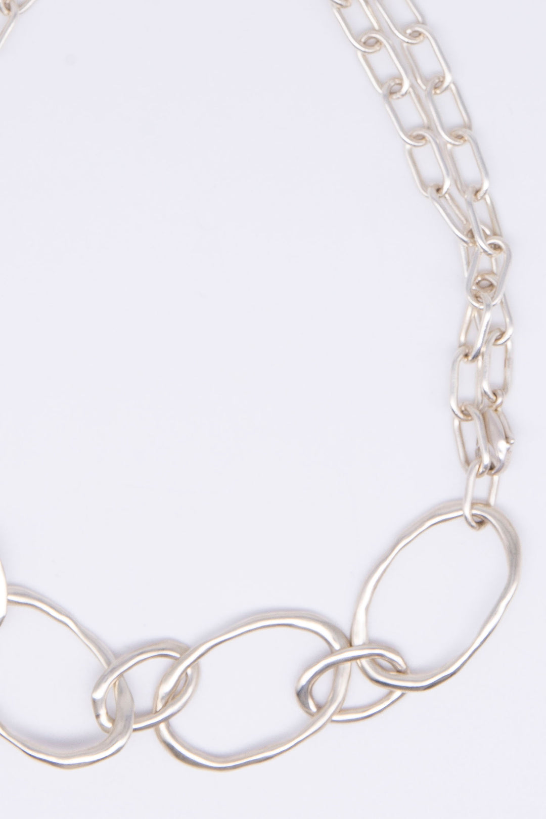 Oval N / NECKLACE