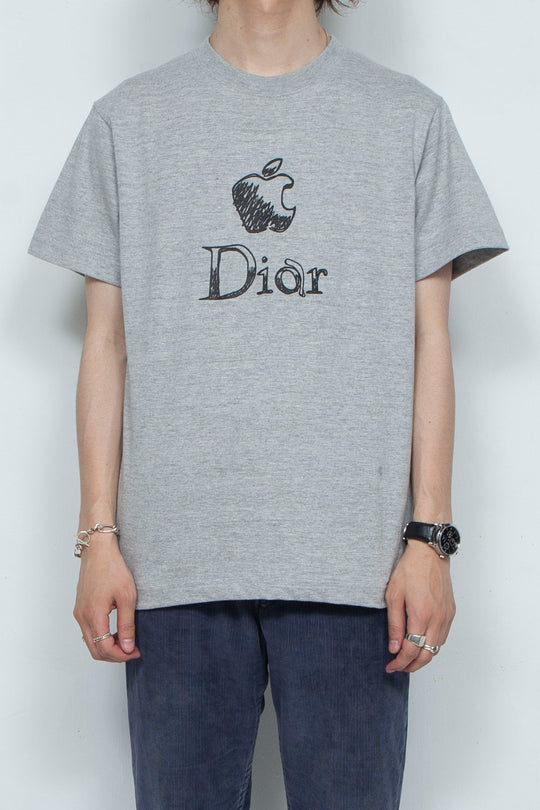 APPLE TEE
