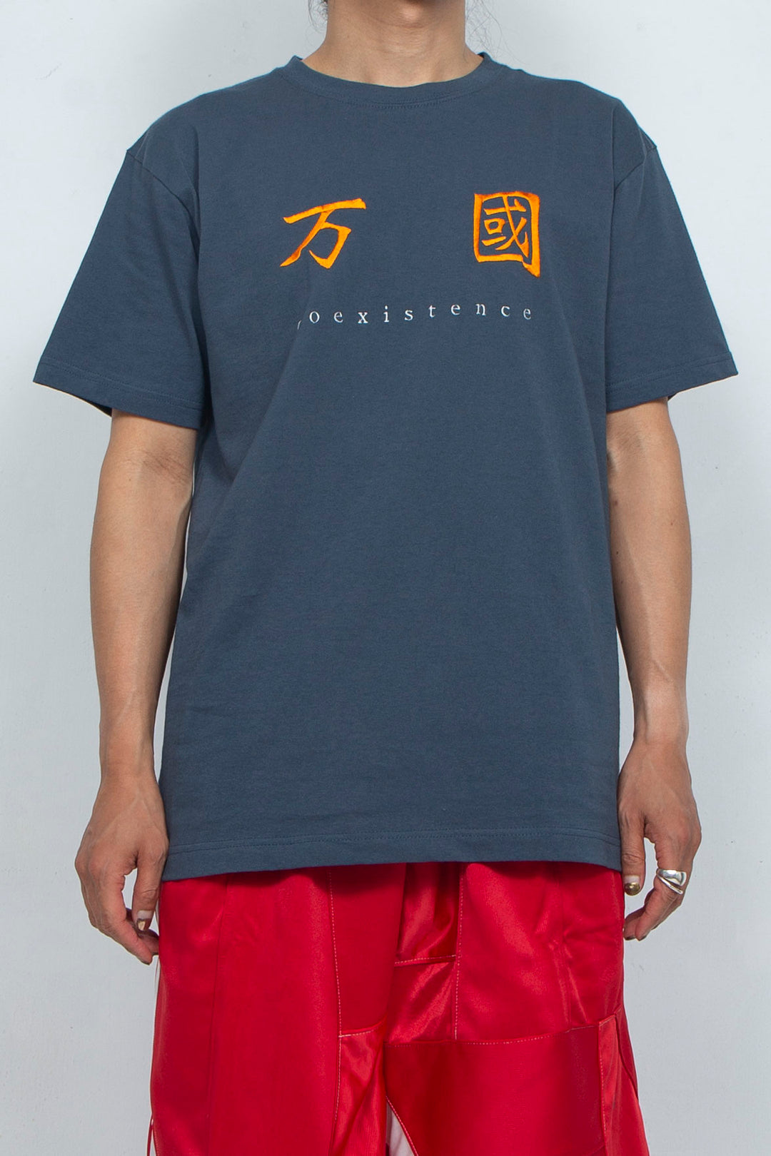 万国 TEE