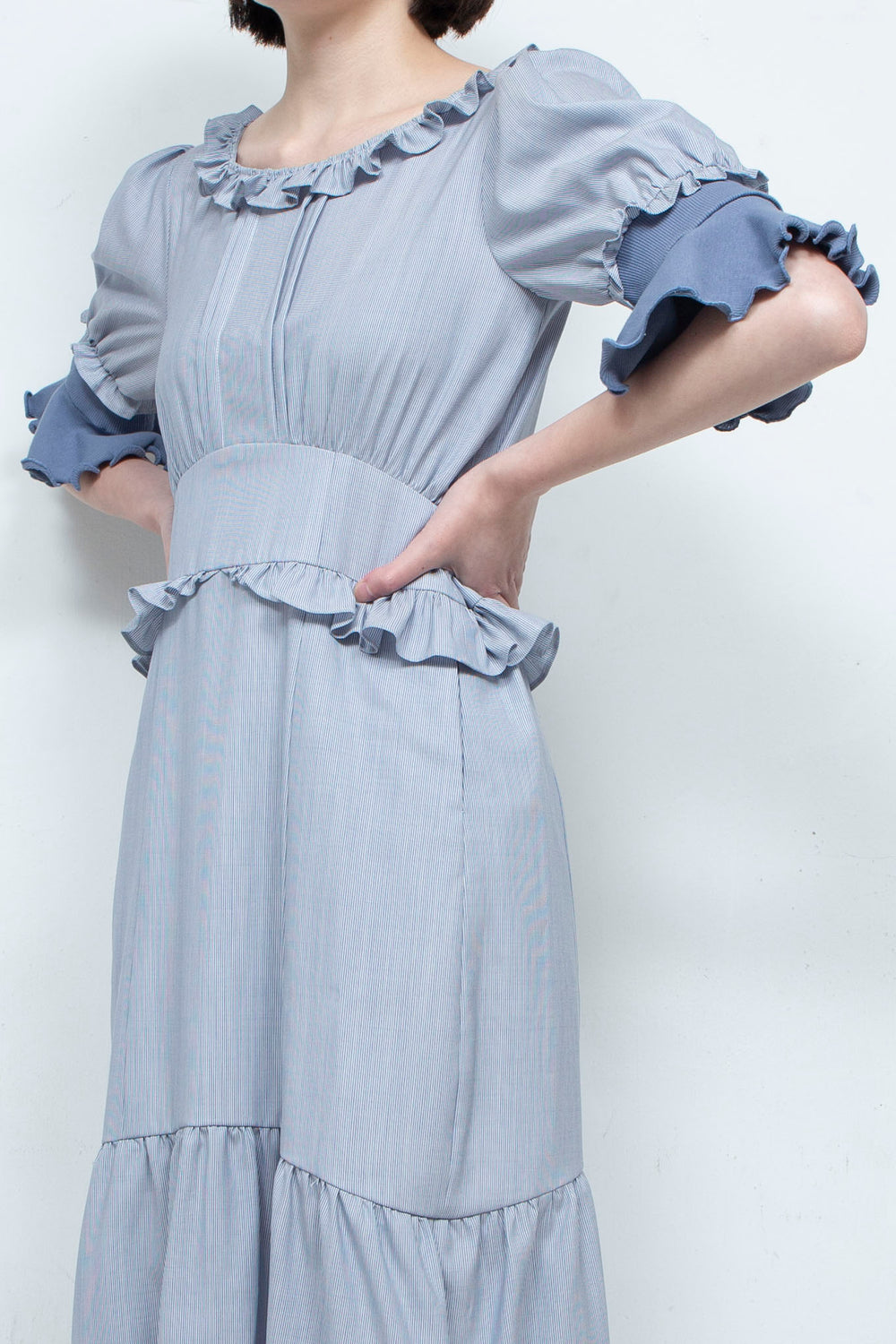 RIB FRILL MIDI DRESS BLUE