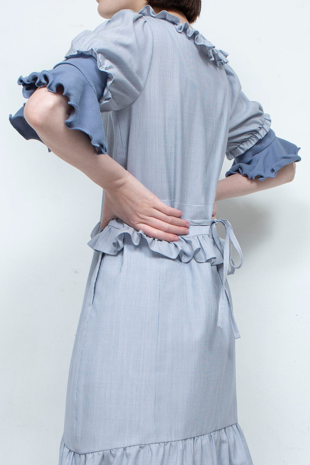 RIB FRILL MIDI DRESS BLUE