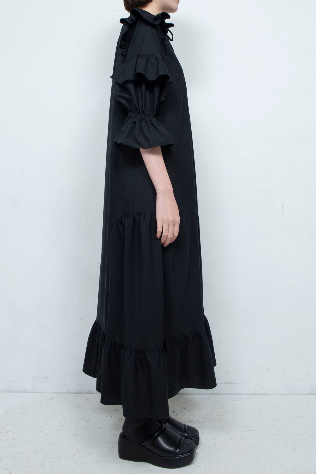 FRILL MAXI DRESS BLACK