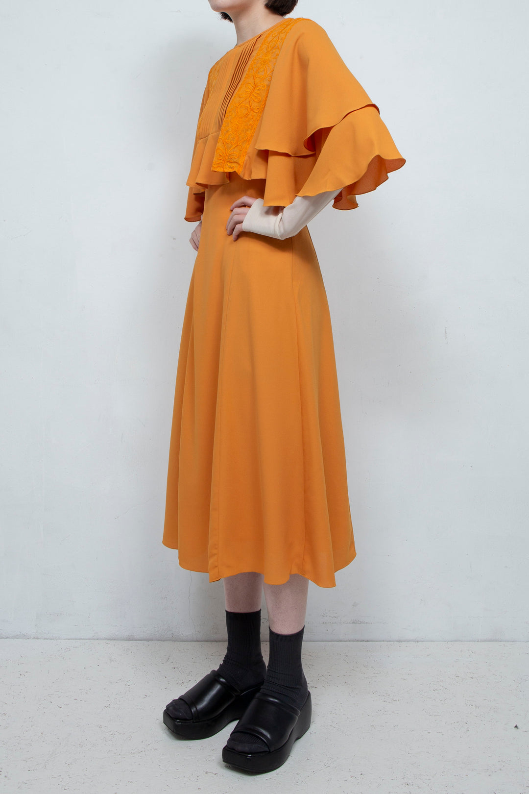 SUN LACE CROPPED BLOUSE ORANGE