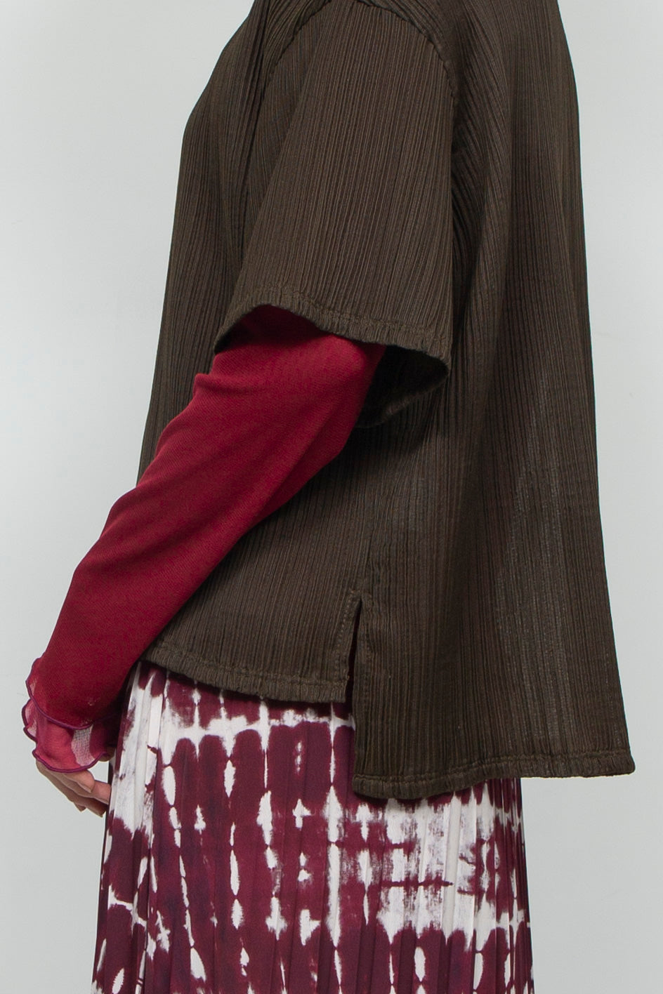 Pleats-like T-shirt KHAKI