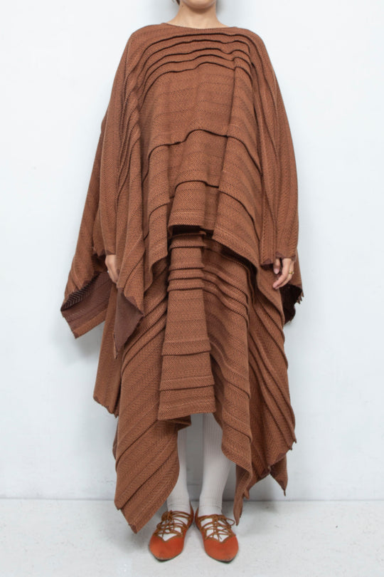 tuck poncho brown