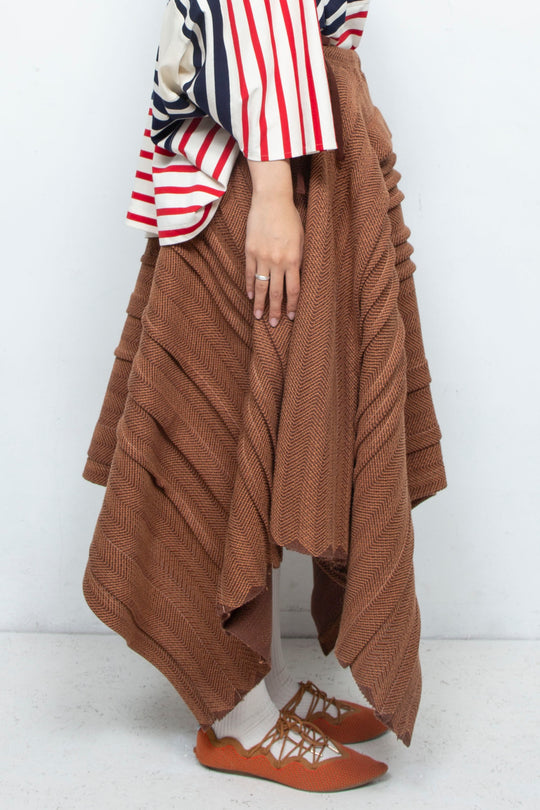 tuck flare skirt brown