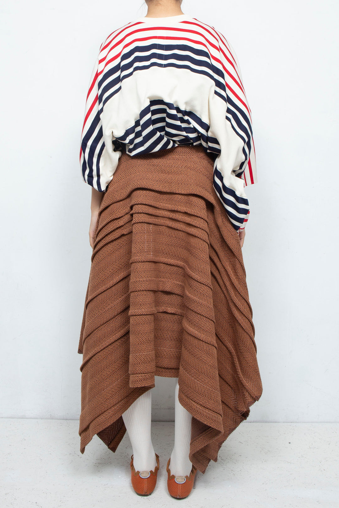 tuck flare skirt brown