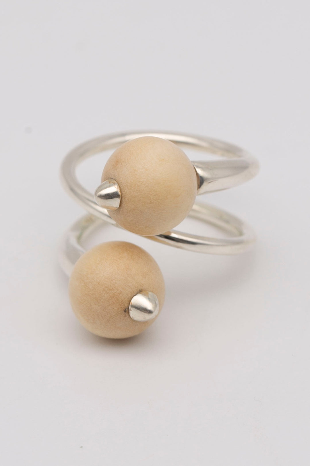 White currant(W) Ring