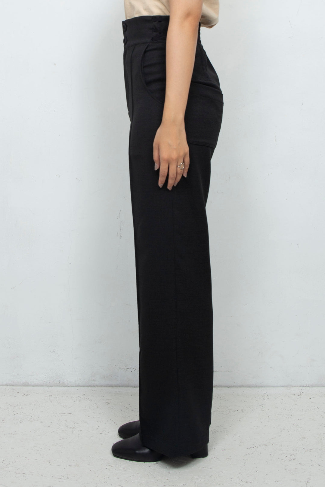 HIGH WAIST RIBBON PANTS BLACK