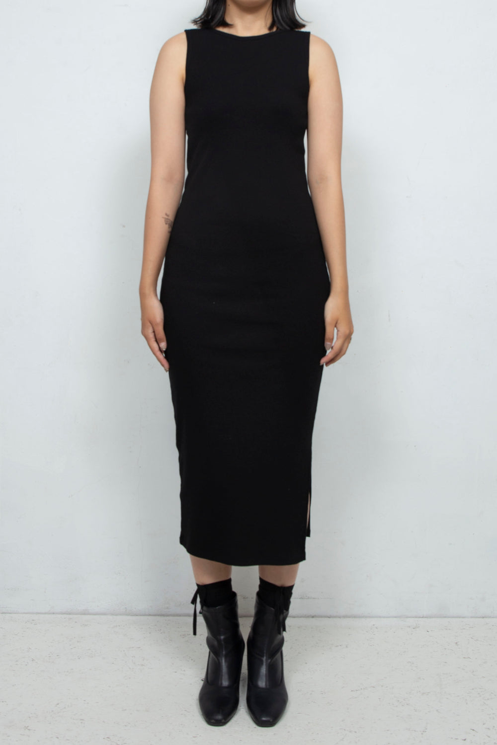 BACK OPEN RIBBON TANK DRESS BLACK