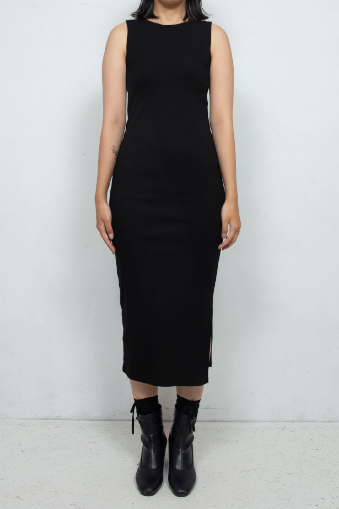 BACK OPEN RIBBON TANK DRESS BLACK