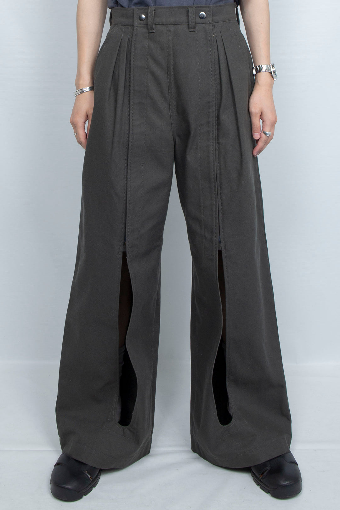 totem slacks charcoal