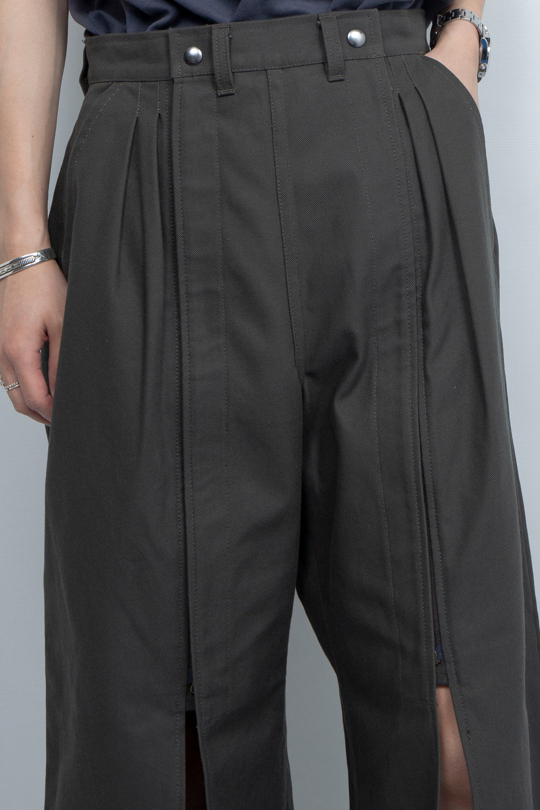 totem slacks charcoal