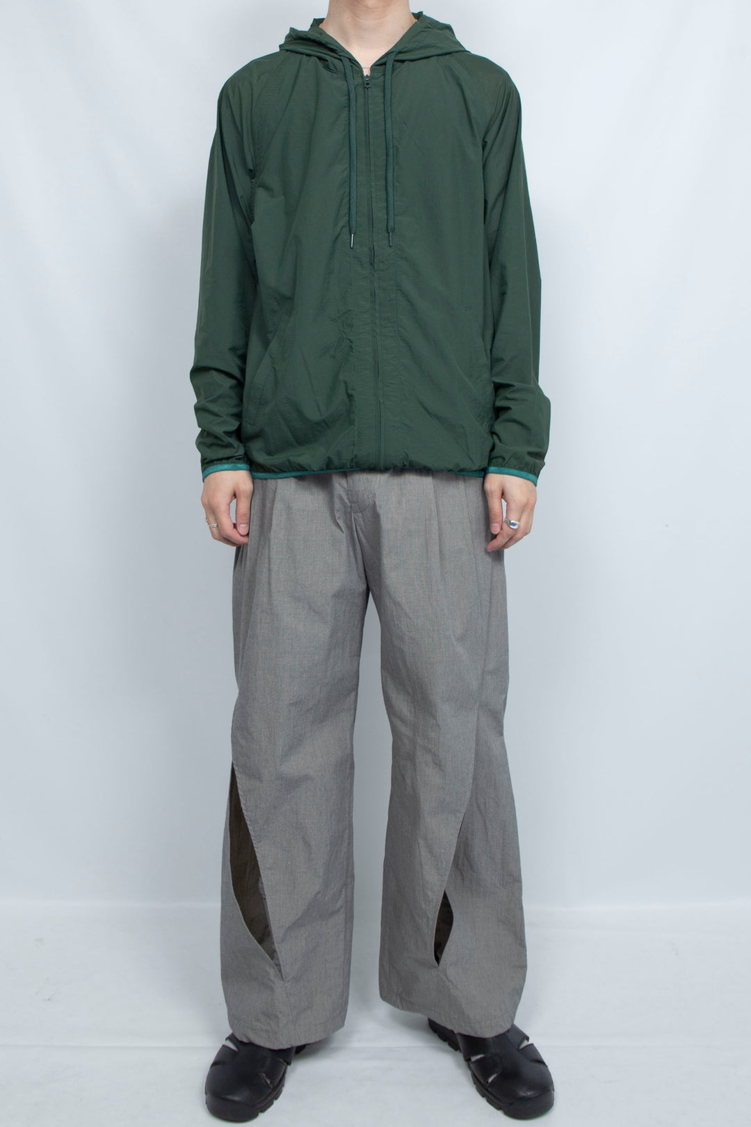 moon slit slacks chrcoal