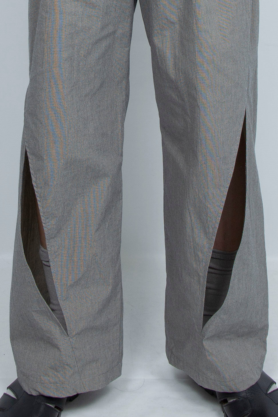 moon slit slacks chrcoal