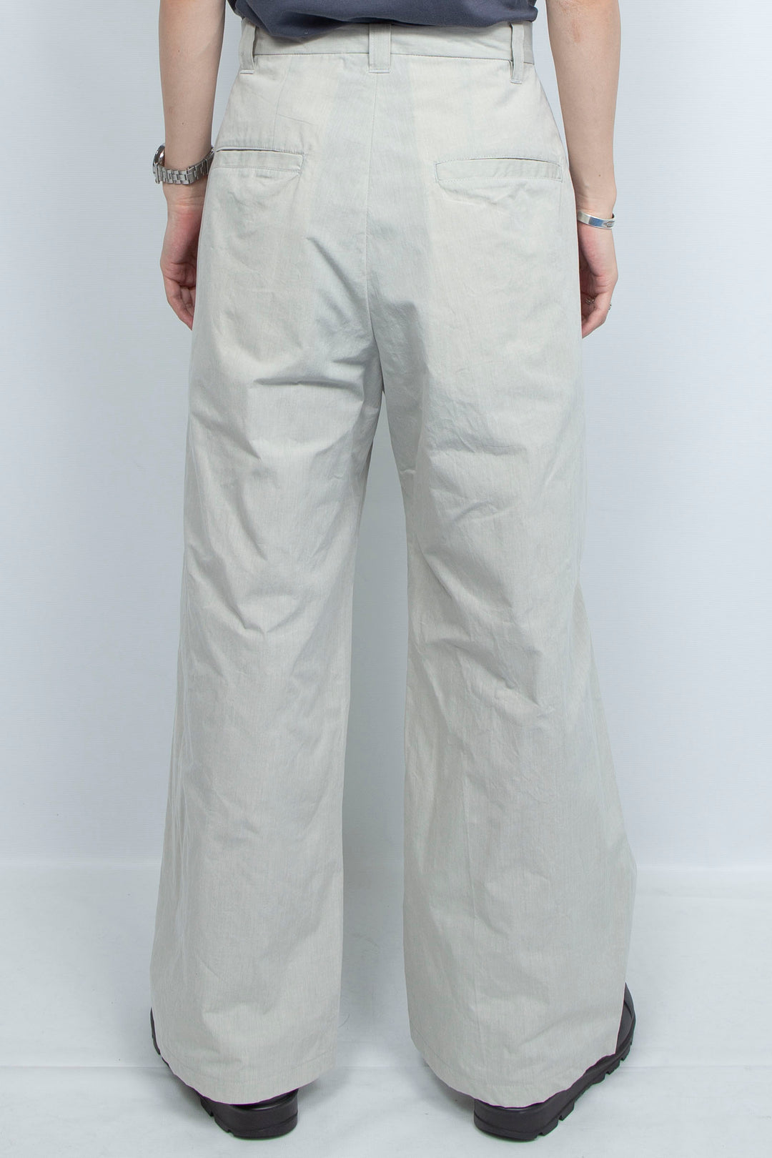 moon slit slacks light gray