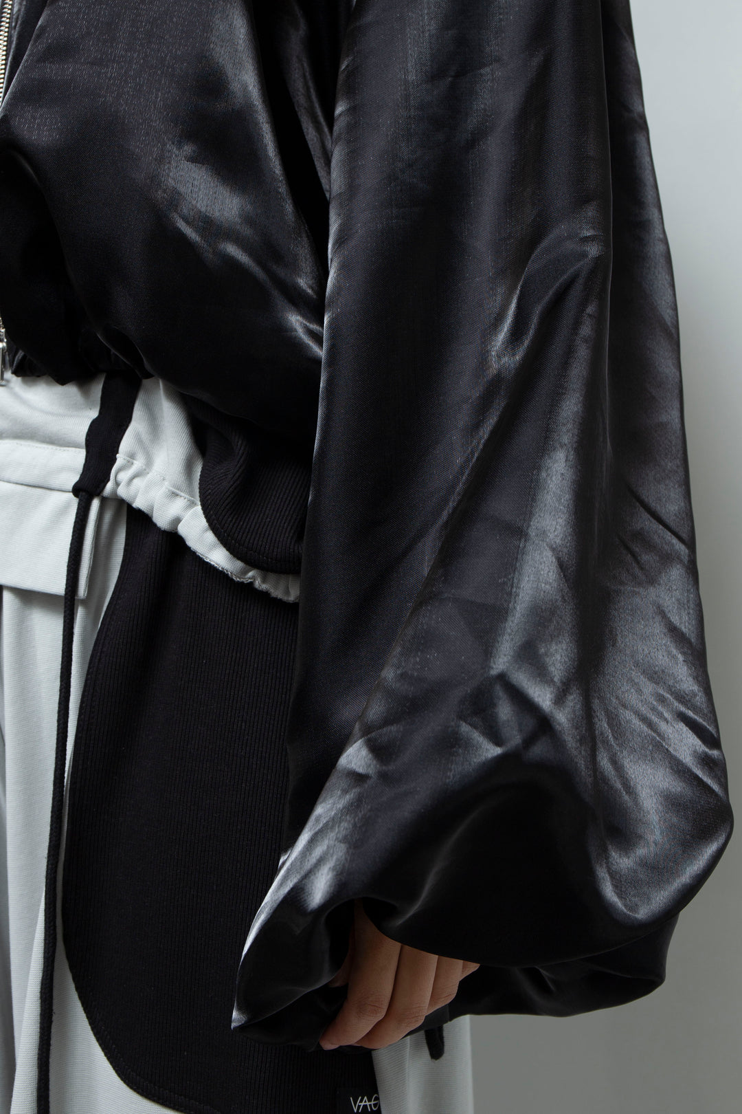 BLACK LIQUID CROPPED BOMBER JACKET