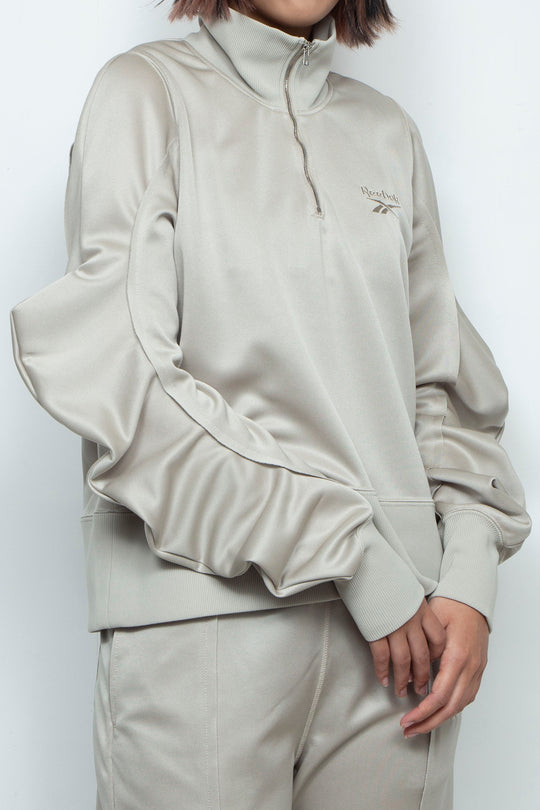 Reebok half zip deformed sweat shirt Greige