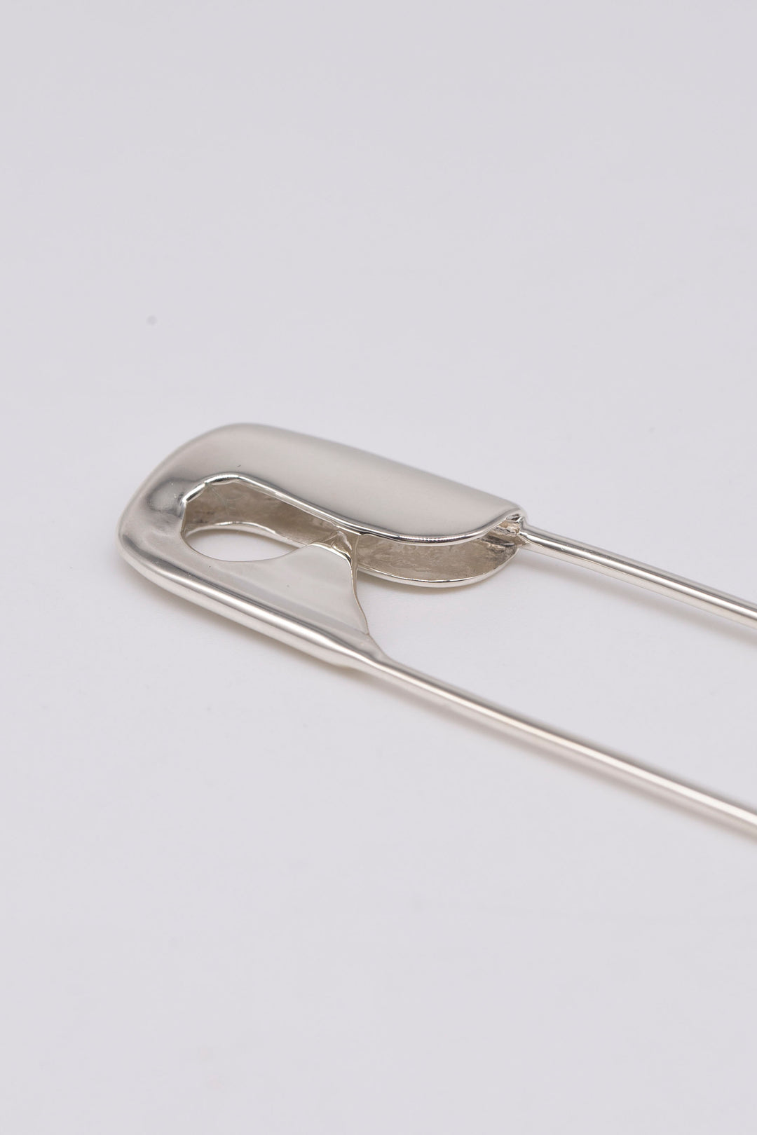 safety pin ear cuff BHE8