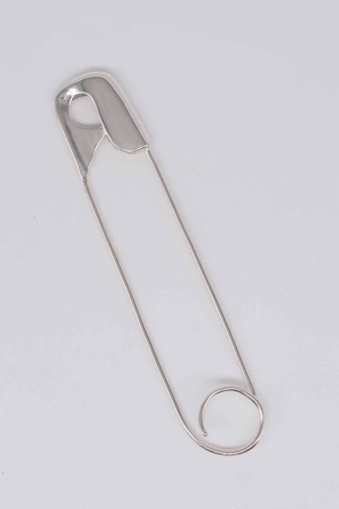 safety pin ear cuff BHE8