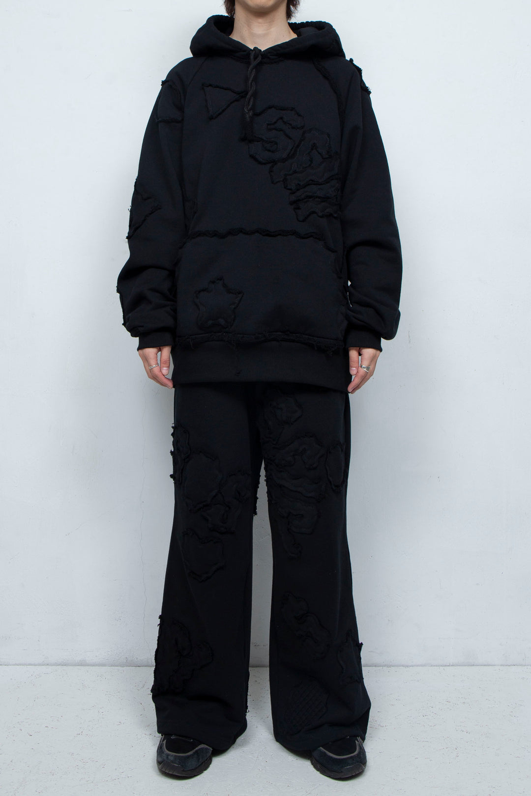 Multi-pattern raw edge sweat hoodie BLACK