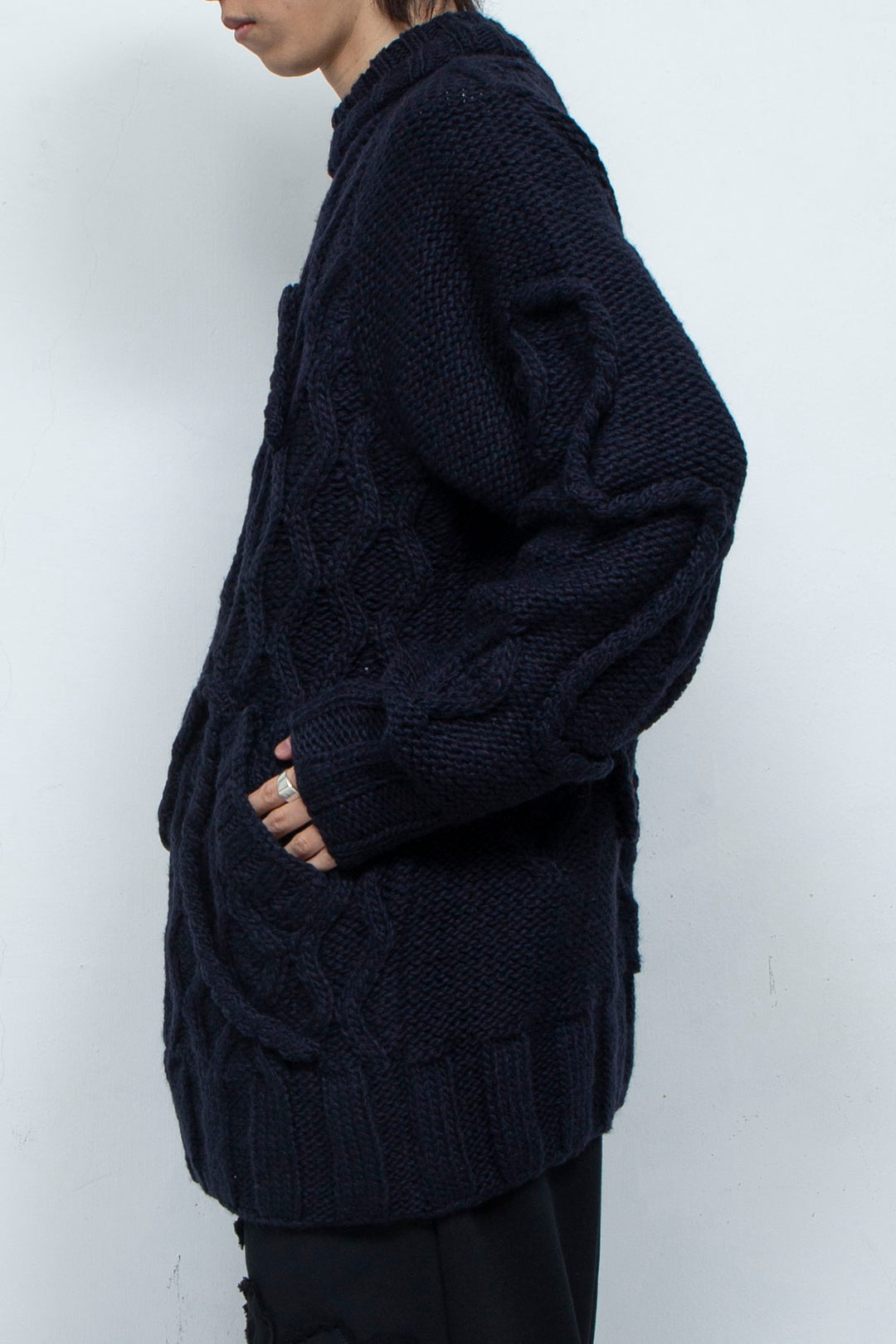 Insect intrusion knit NAVY