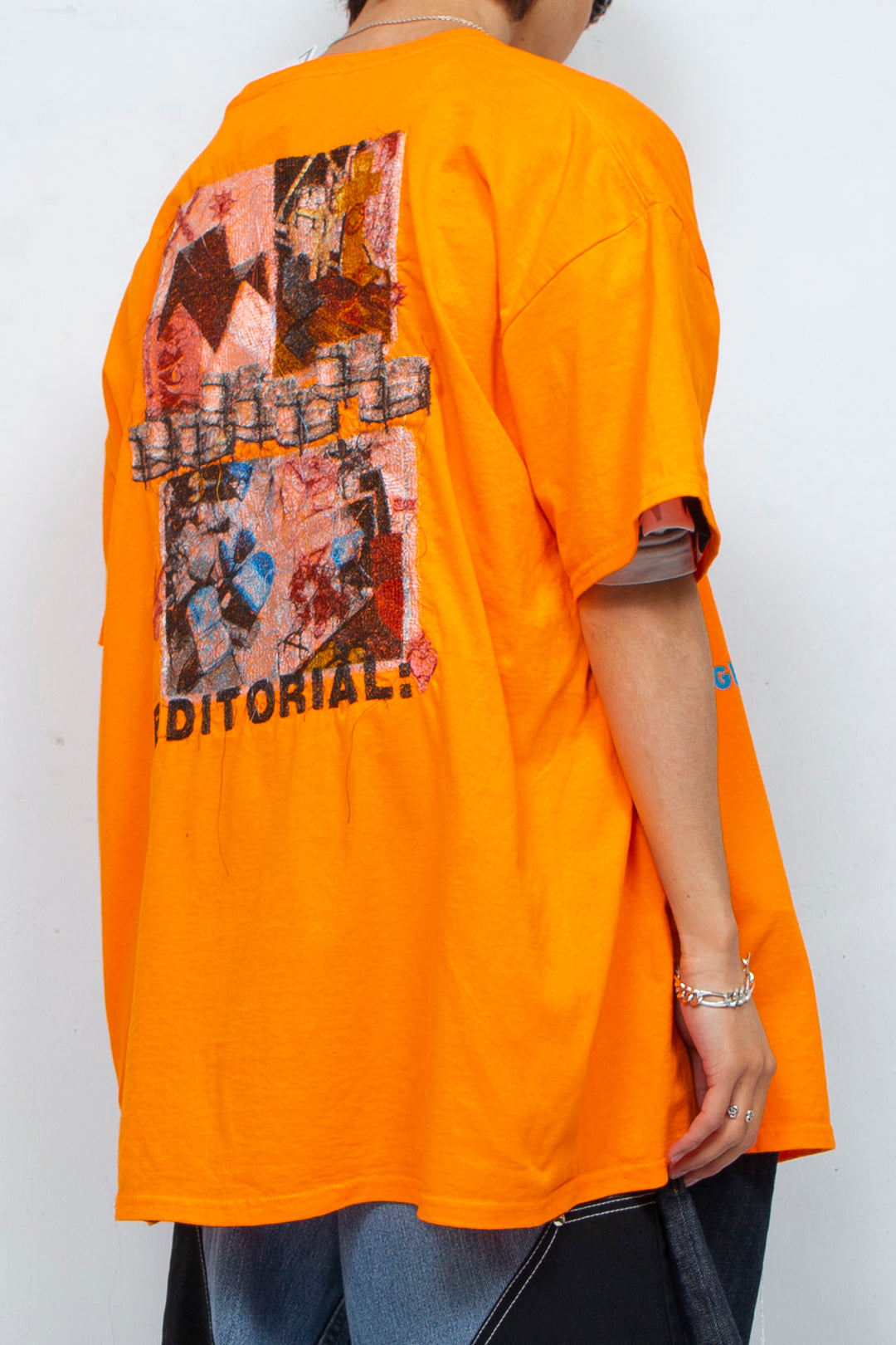 TEE/REVINTAGEEMB ORANGE