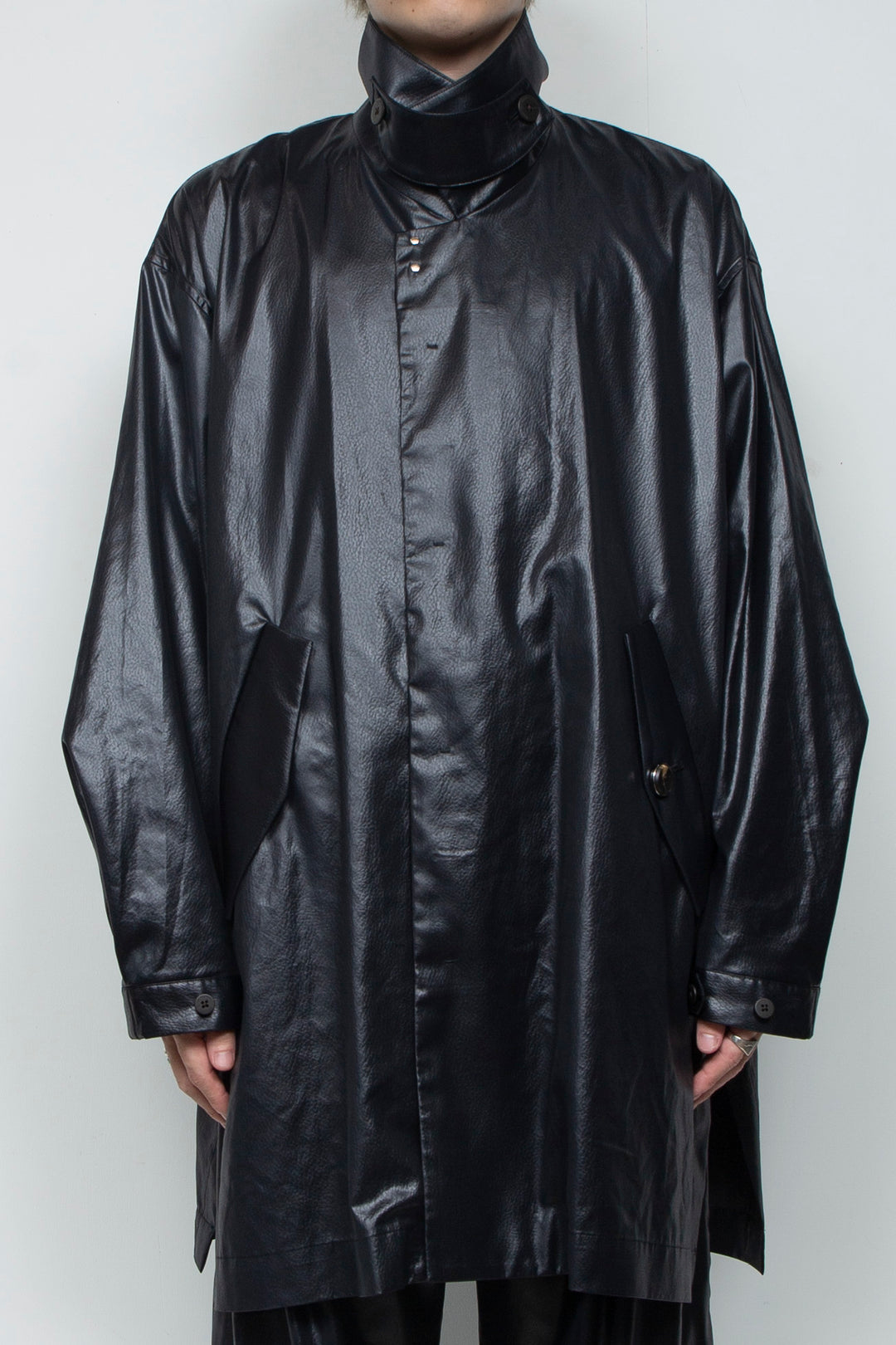 FAKE-FAKE LEATHER II Stand Collar Light Coat BLACK