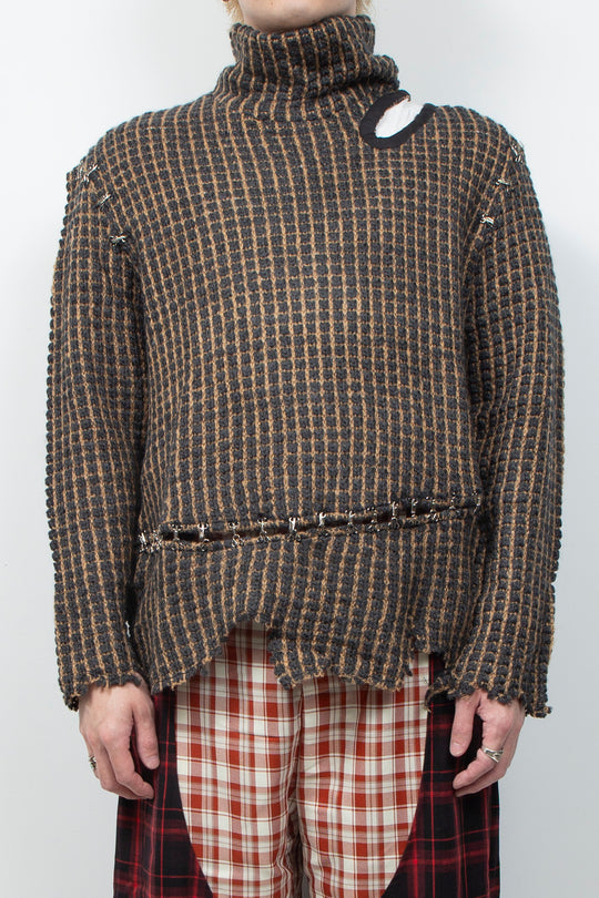 Army green hook sweater